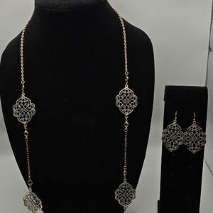 Elegant Gold and Silver Necklace and Earring Set